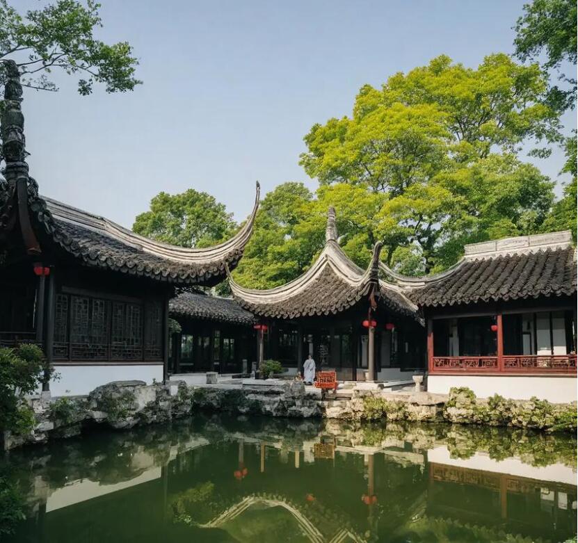 上饶骤变建筑有限公司